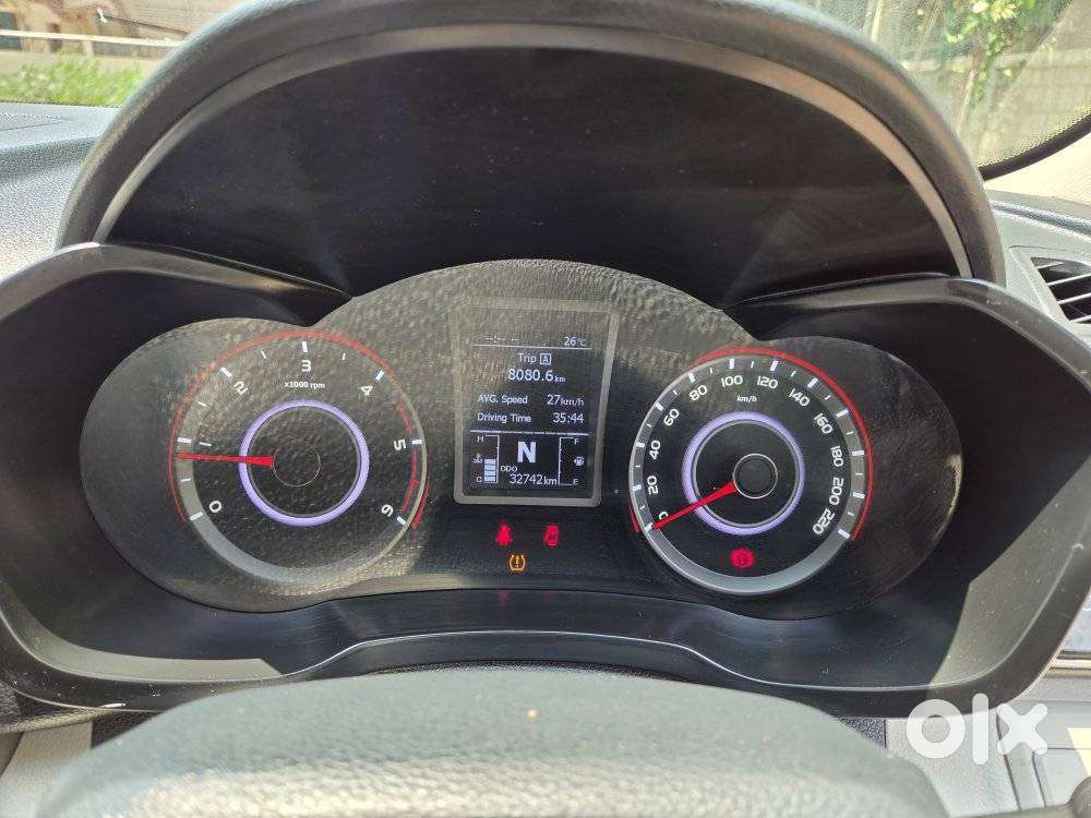 Mahindra Xuv300 W8 Option Diesel, 2022, Diesel