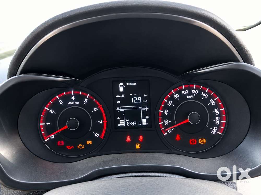 Mahindra Xuv300 W6, 2020, Petrol