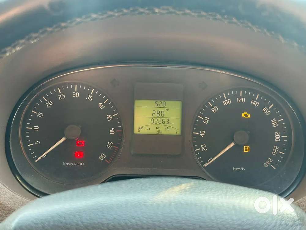 Skoda Rapid 1.6 Tdi 2014