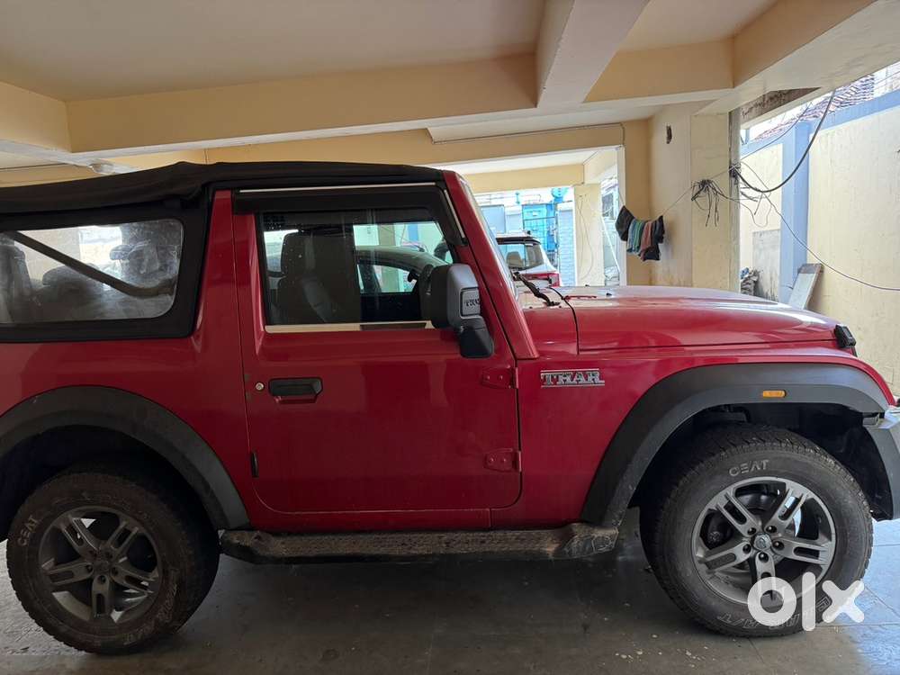 Mahindra Thar Petrol 2021