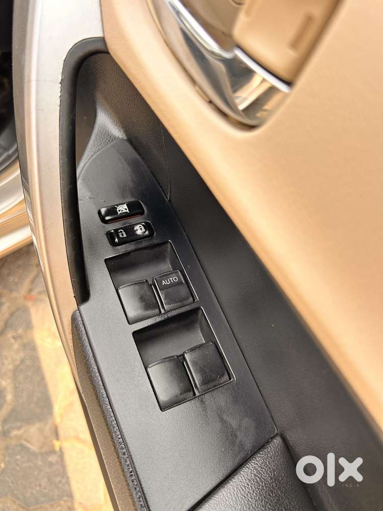 Toyota Corolla Altis Vl, 2016, Petrol