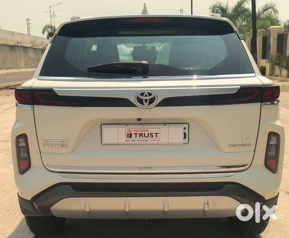 Toyota Urban Cruiser Hyryder 1.5 V Neo Drive, 2025, Petrol