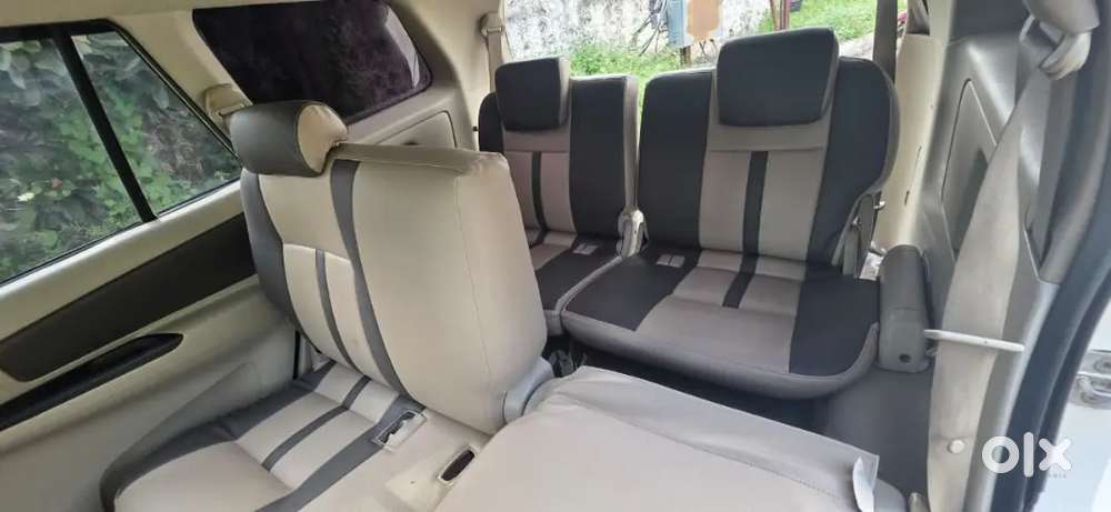 Toyota Innova Diesel 2012