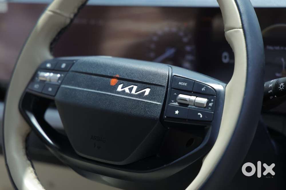 Kia Carens Clavis G 1.5 6mt, 2025, Petrol