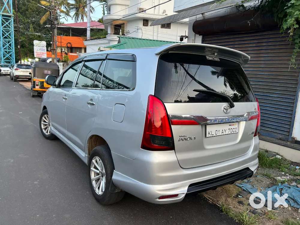 Toyota Innova 2.5 Vx 2010