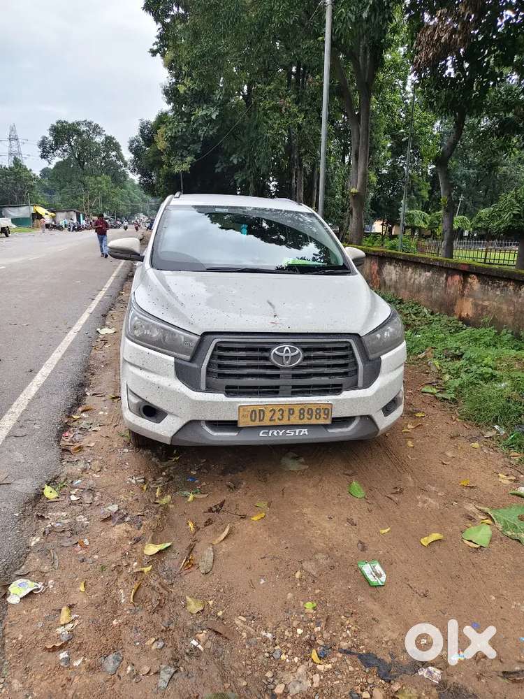 Toyota Innova Crysta 2023 Diesel Manual