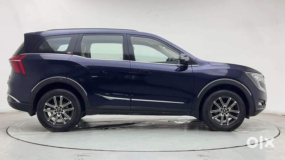 Mahindra Xuv700 2.2 Ax 7 Diesel At Luxury Pack Str, 2021, Diesel