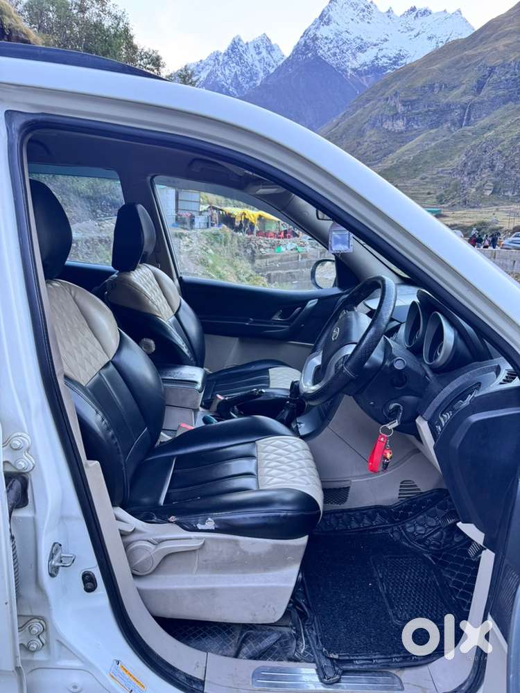 Mahindra Xuv500 2015 November Diesel Well Maintained