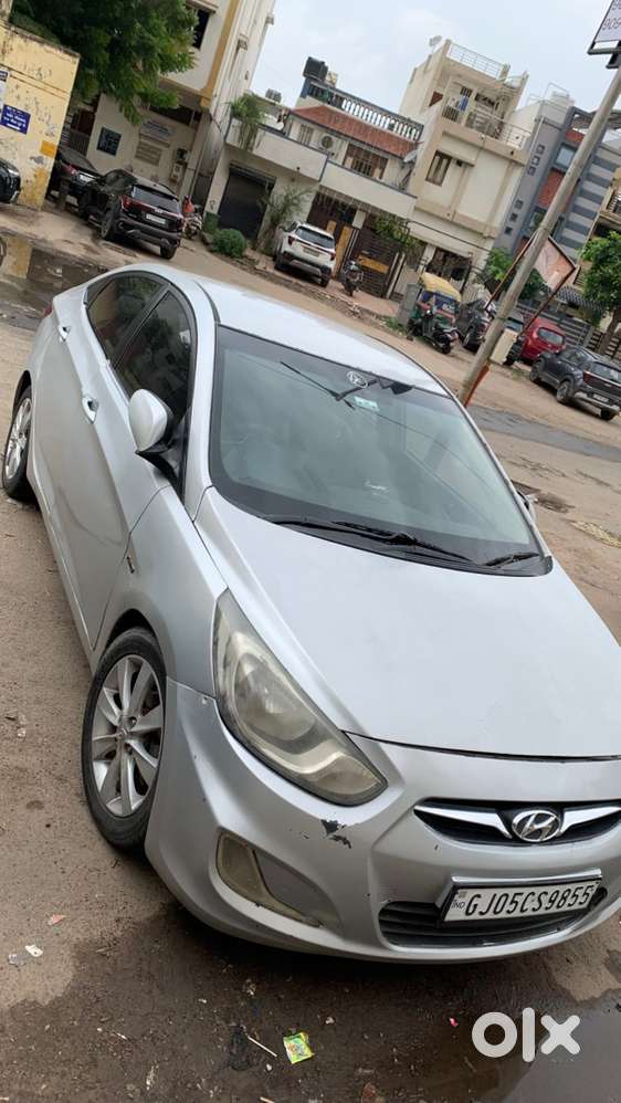 Fix 140000 . Hyundai Verna Diesel 2012 Car