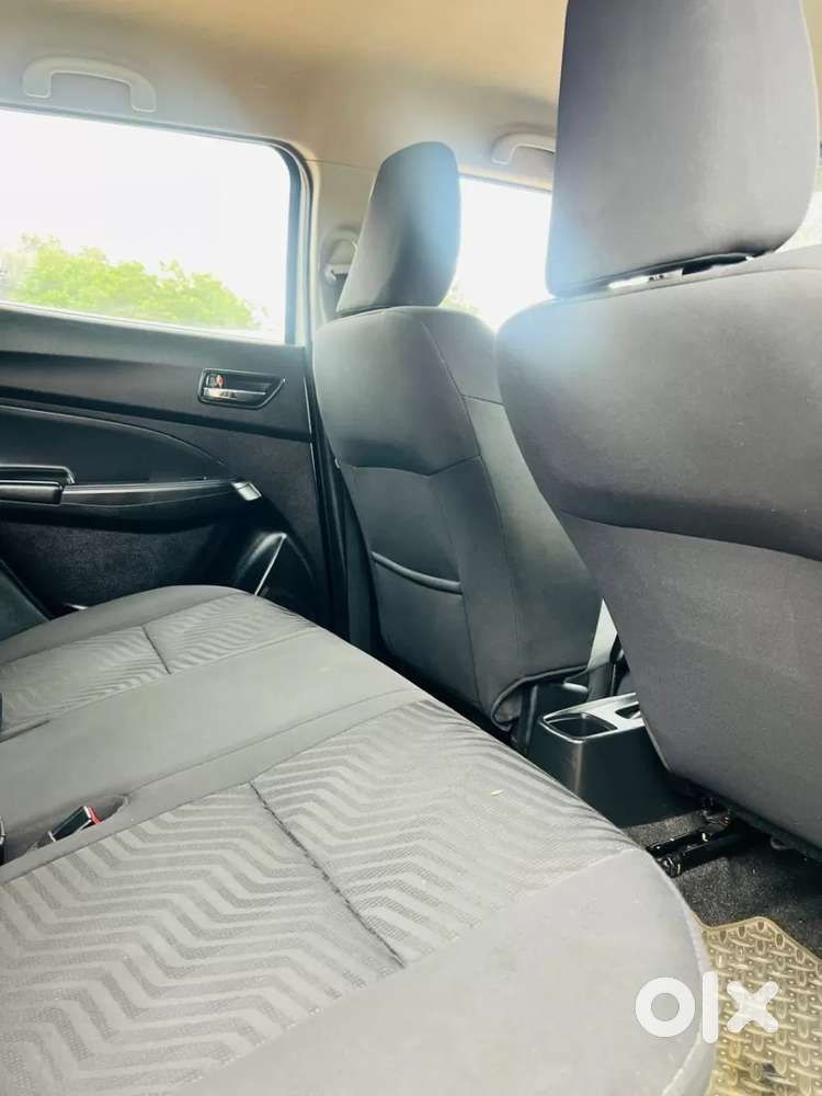 Maruti Suzuki Swift Vxi, 2021, Petrol