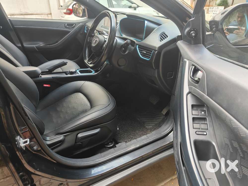 Tata Nexon Ev Xz Plus Dark Edition, 2022, Electric