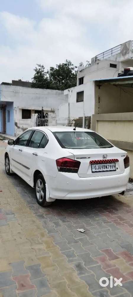 Honda City 2010 मैन्युअल सीएनजी