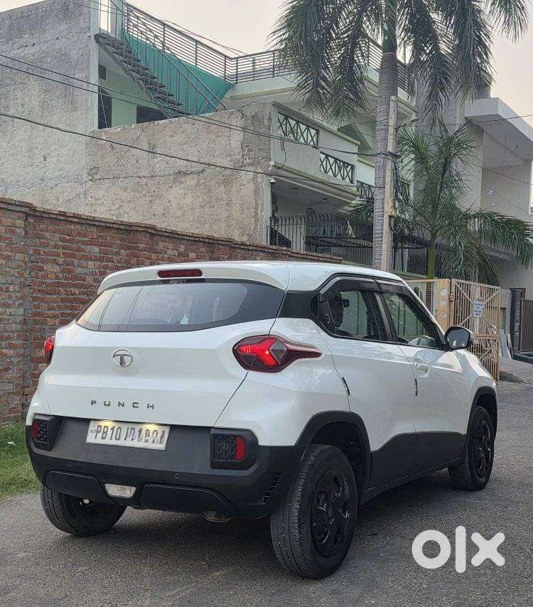 Tata Punch Camo Accomplished Mt, 2025, Petrol