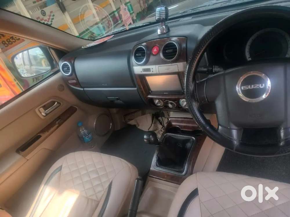 Isuzu Mu7 2014 Diesel 156000 Km Driven