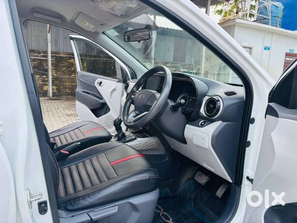 Hyundai Grand I10 Nios Asta, 2022, Petrol