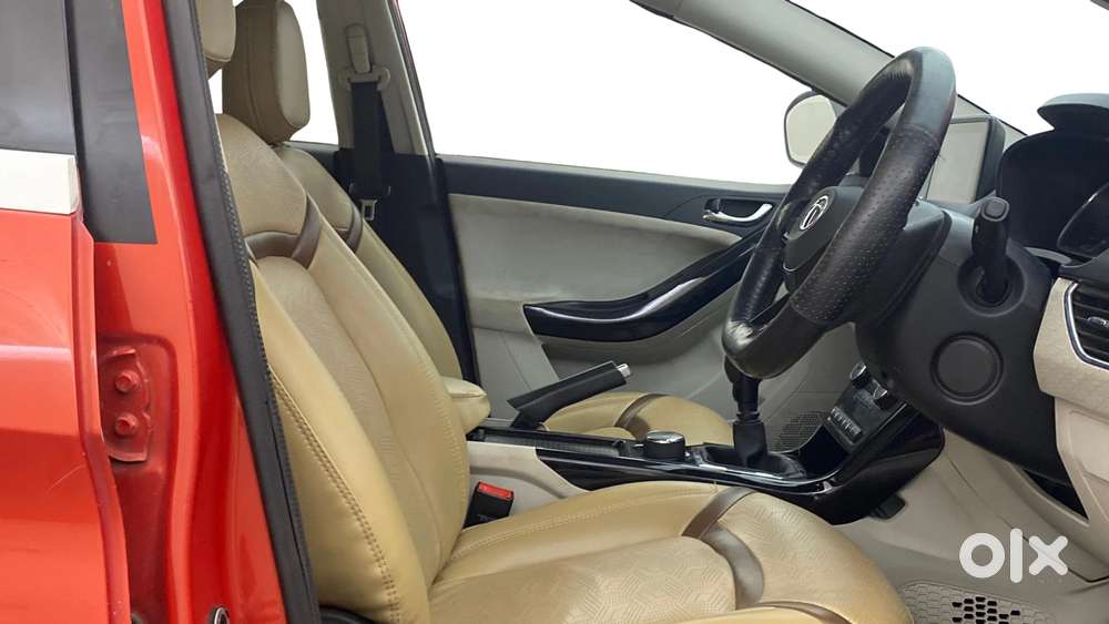 Tata Nexon 1.2 Revotron Xz Plus, 2020, Petrol