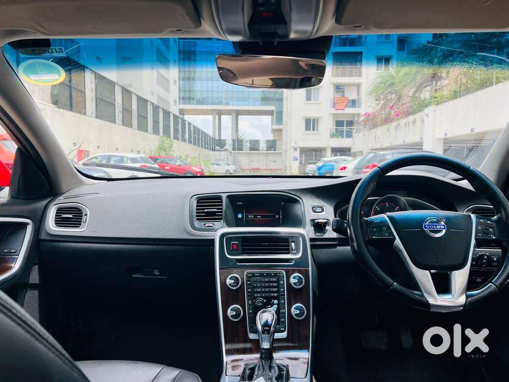 Volvo S60 D5 Kinetic, 2016, Diesel