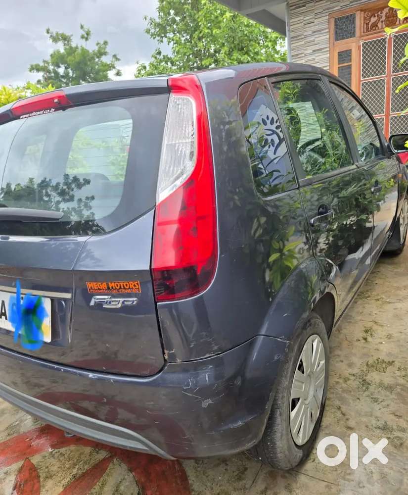 Ford Figo Petrol 2010 Year