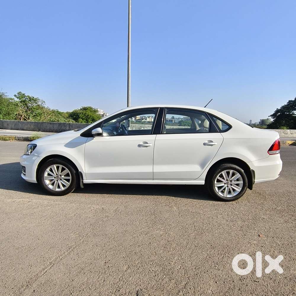 Volkswagen Vento 1.2 Tsi Highline At, 2017, Petrol