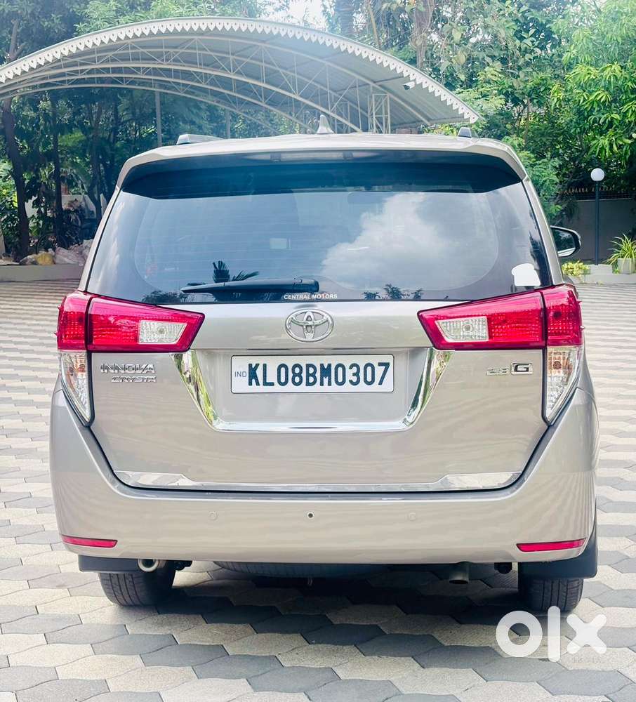 Toyota Innova Crysta 2.8 Gx At, 2017, Diesel