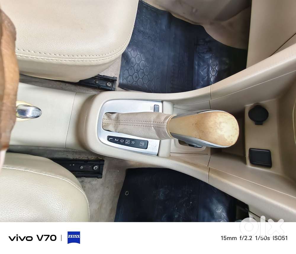 Maruti Suzuki Dzire 1.2 Vxi Amt, 2016, Petrol