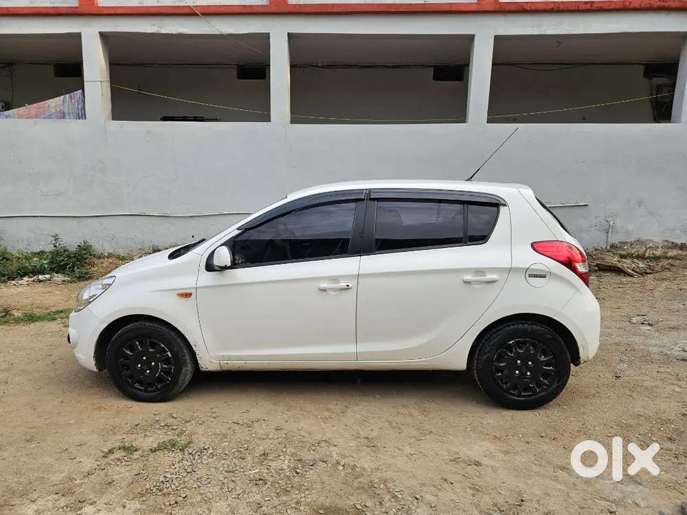 Hyundai I20 2010 Petrol Well Maintained