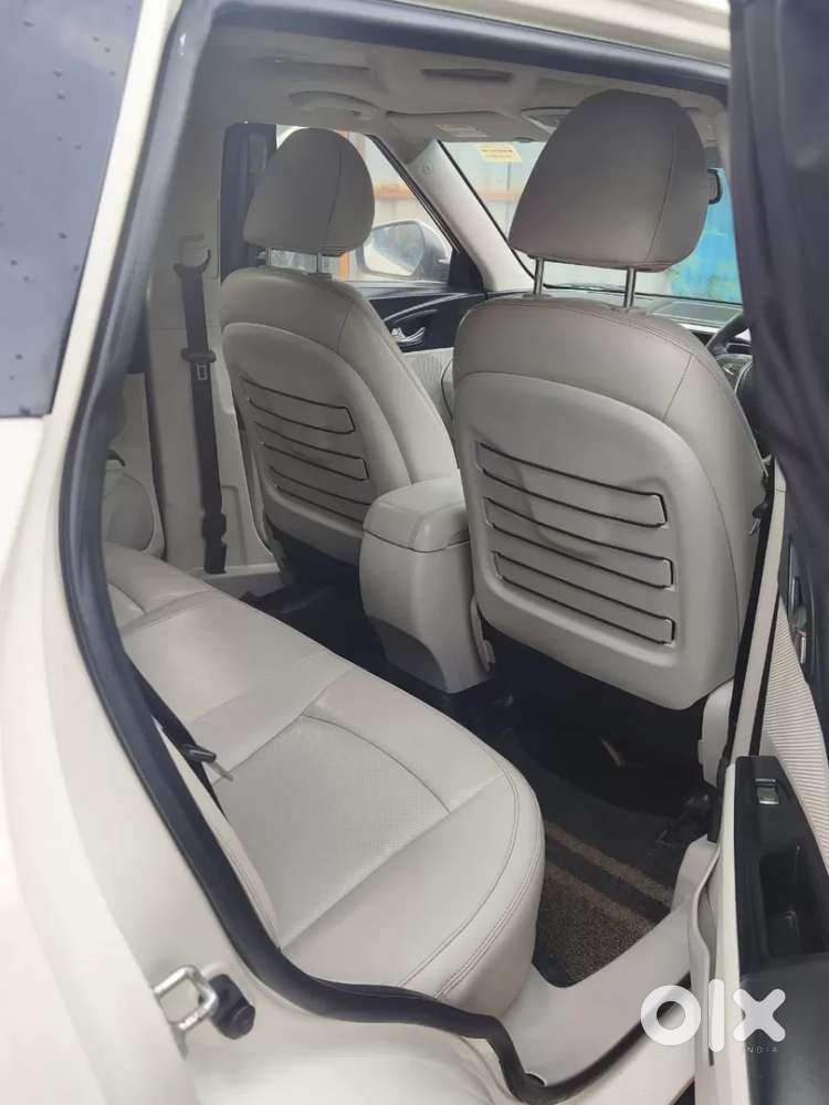 Mahindra Xuv300 W8 Amt Optional Diesel, 2019, Diesel