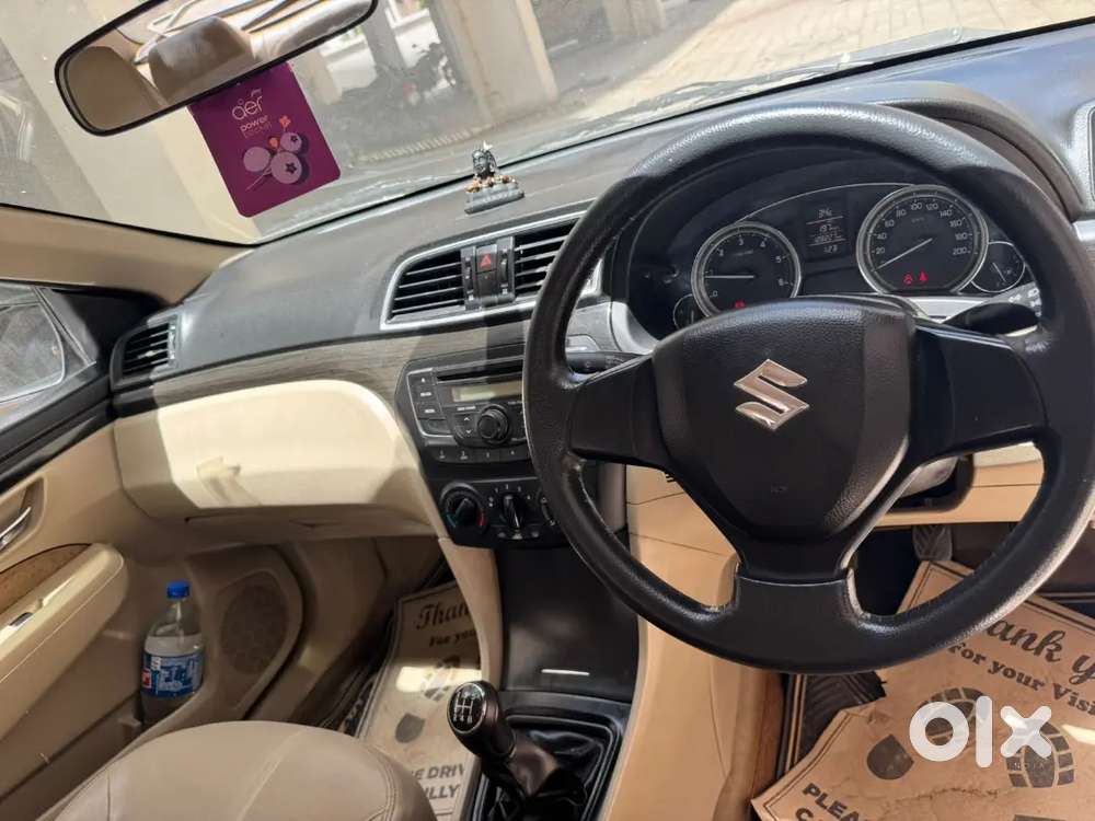 Maruti Suzuki Ciaz Vdi,90%tayer,new Batery