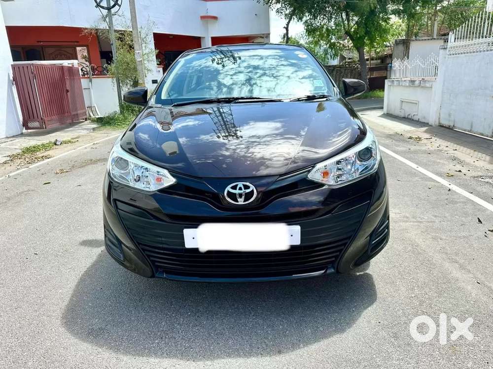 Toyota Yaris J Cvt, 2018, Petrol