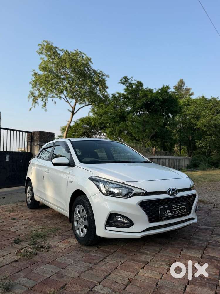 2019 I20 Magna + Vtvt Up11( Saharanpur) Registerd 1st Owner 25,000 Km