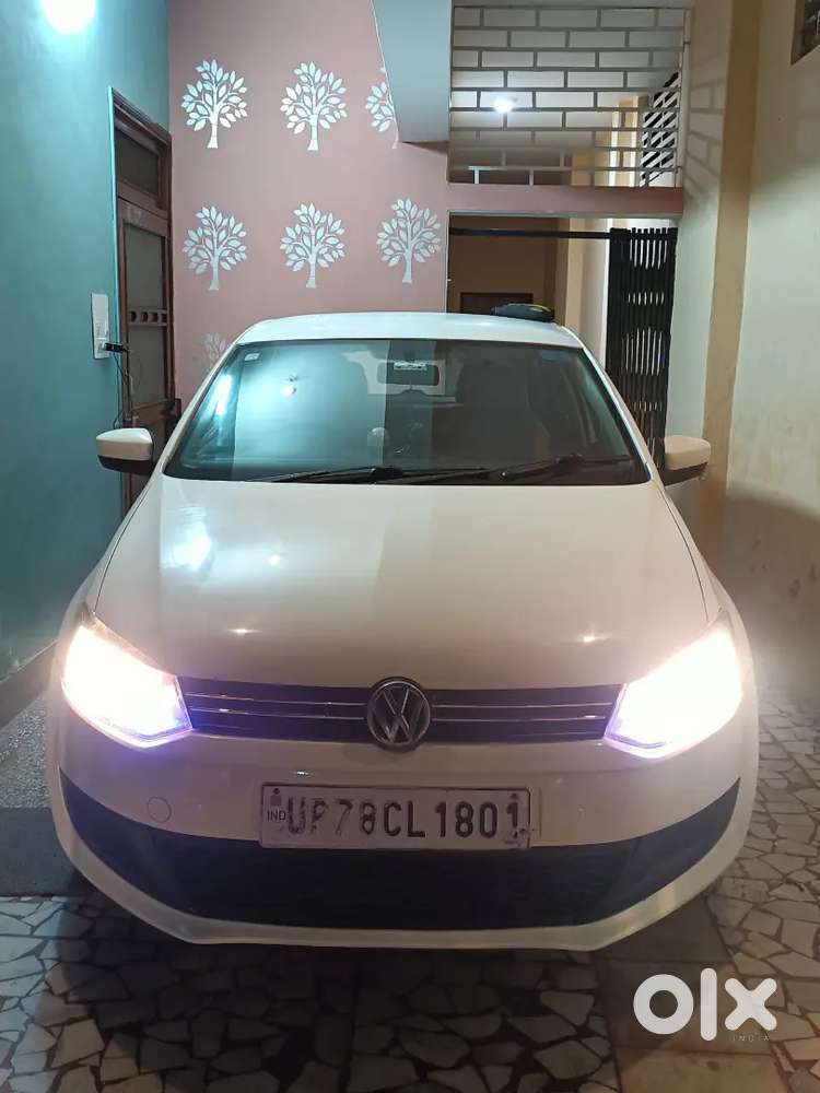 Volkswagen Polo 2011 Petrol 78880 Km Driven
