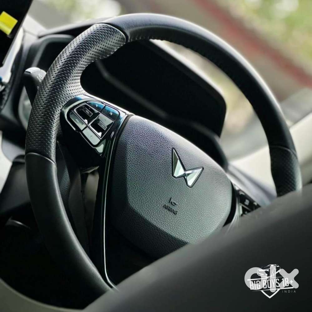 Mahindra Xuv 3xo Ax5 Ds Mt, 2024, Diesel