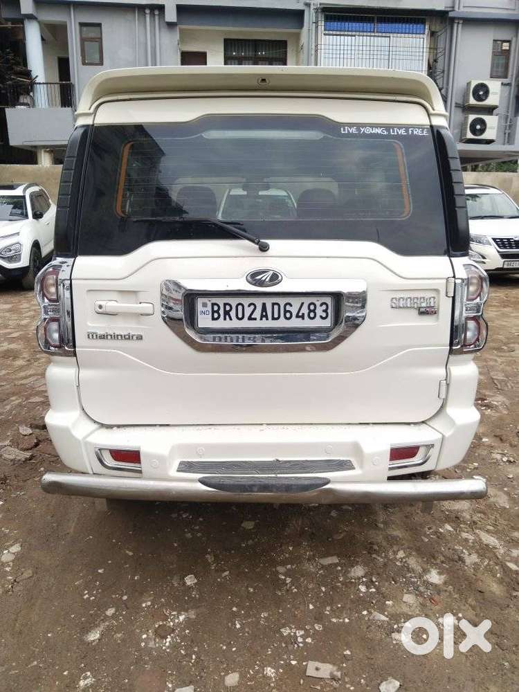 Mahindra Scorpio S10, 2016, Diesel