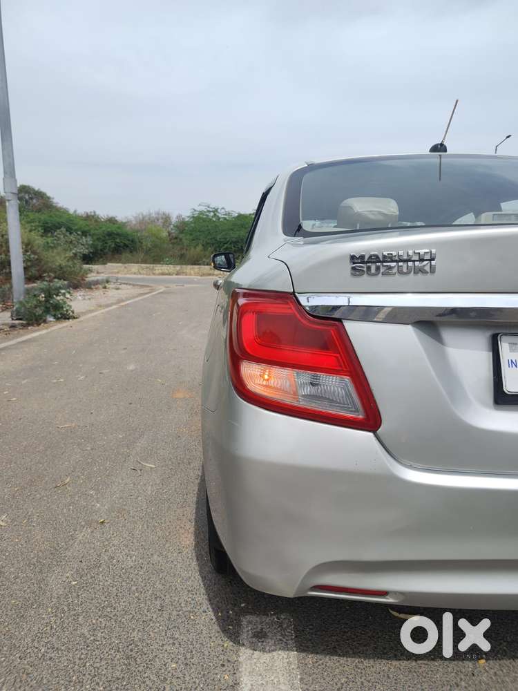 Maruti Suzuki Dzire 1.2 Vxi, 2018, Petrol