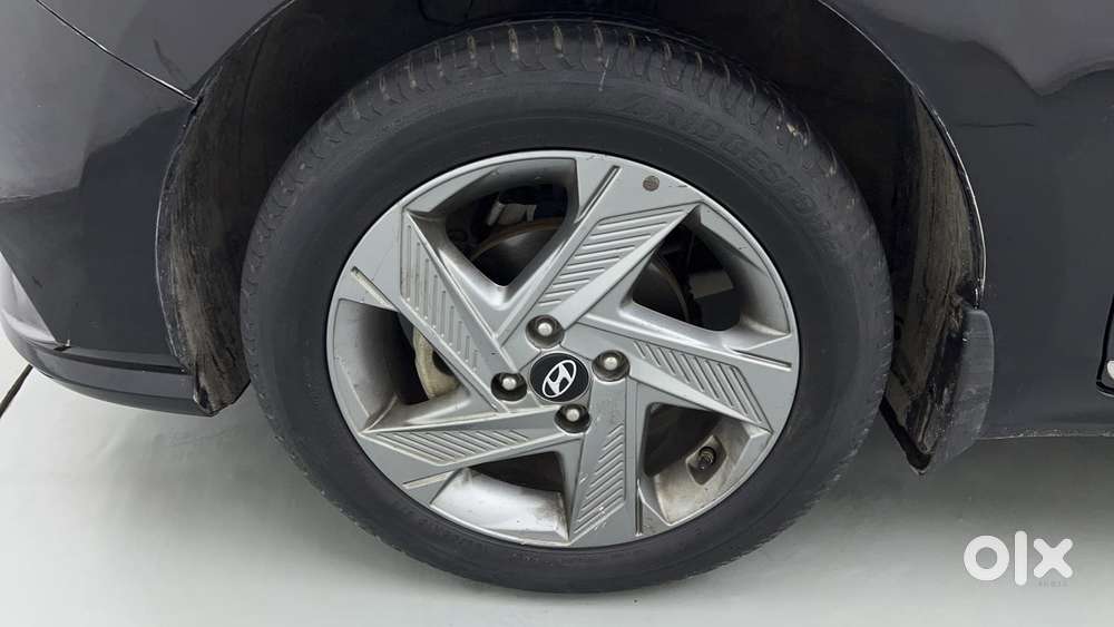 Hyundai Verna 1.5 Sx Ivt, 2022, Petrol