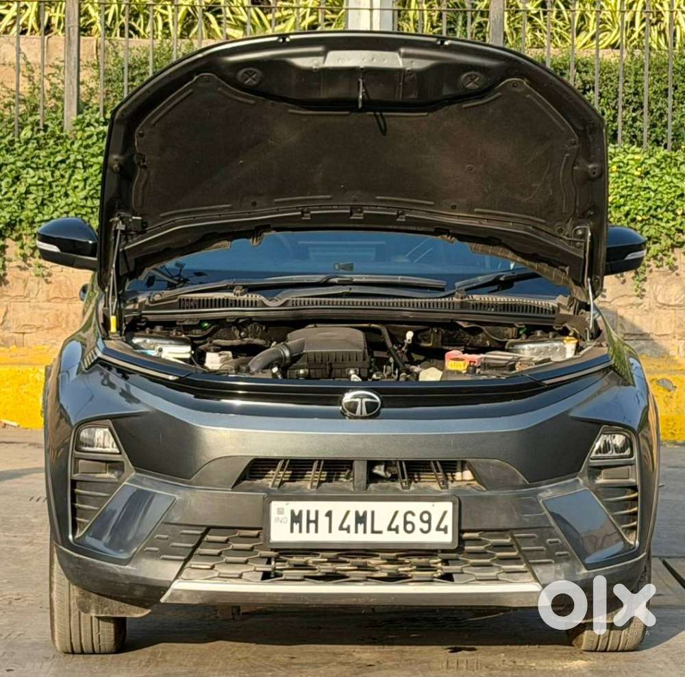 Tata Nexon, 2025, Petrol