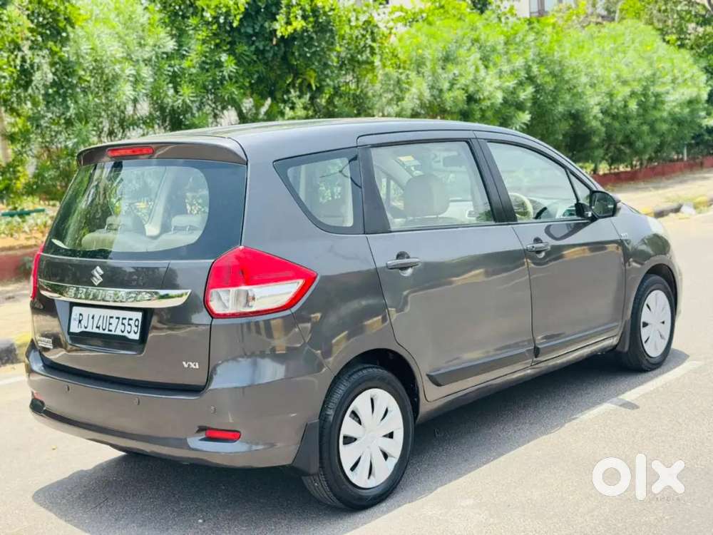 Maruti Suzuki Ertiga 2016 Petrol 98104 Km Driven