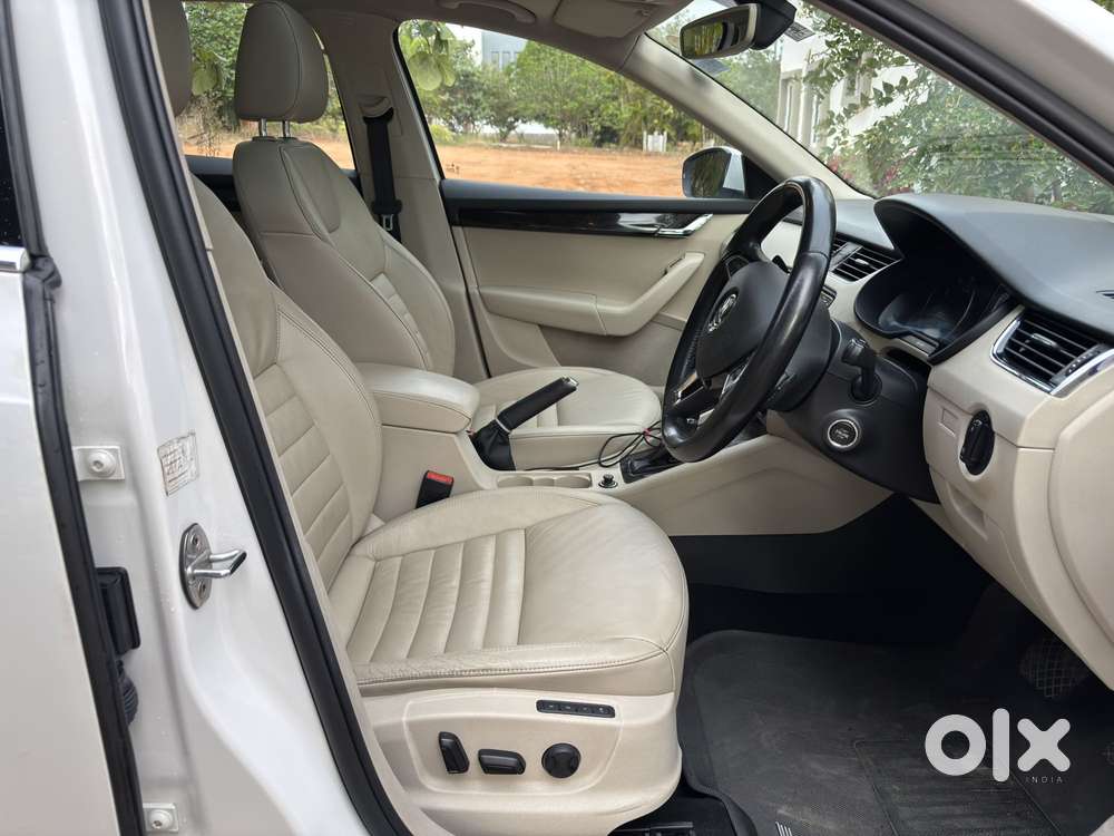 Skoda Octavia Style Plus 1.8 Tsi At, 2016, Petrol