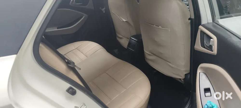 Hyundai I20 2015 Petrol 100300 Km Driven