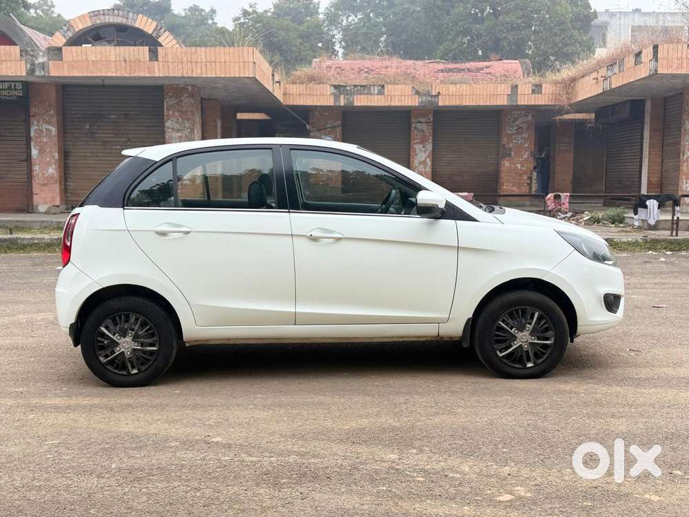 Tata Bolt Revotron Xm, 2015, Petrol