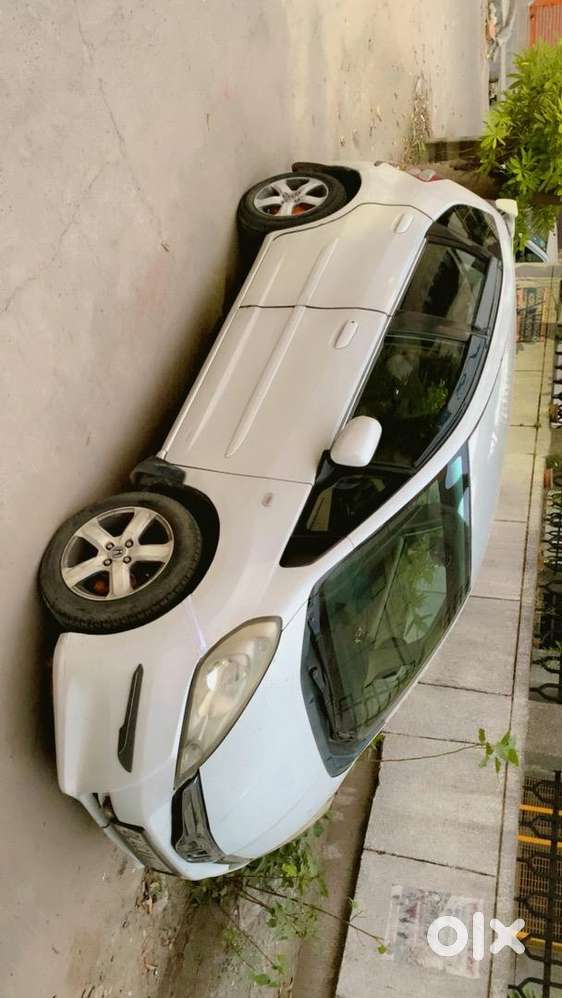 Honda Jazz Sports 2011 Sept Cng & Hybrids Well Maintained