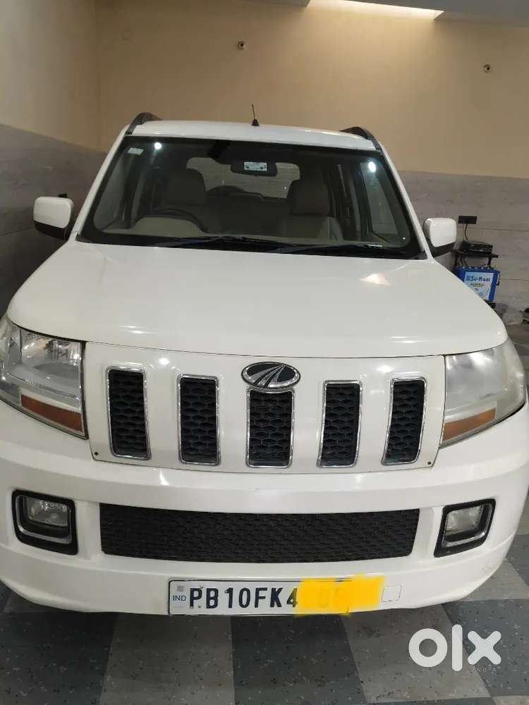 Mahindra Tuv 300 2015 Diesel Good Condition