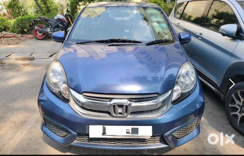 Amaze 2016 Petrol Model In Excellent Condition