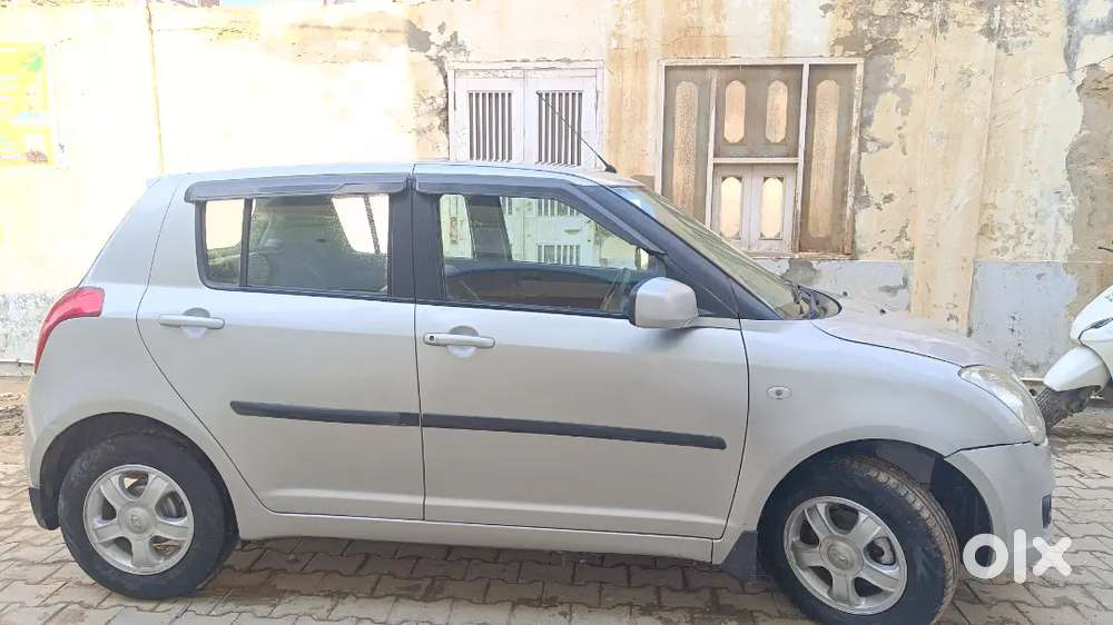 Maruti Suzuki Swift 2007 + Lpg Tank Installation