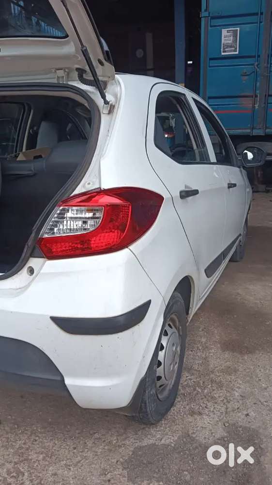 Tata Tiago 2019 Petrol
