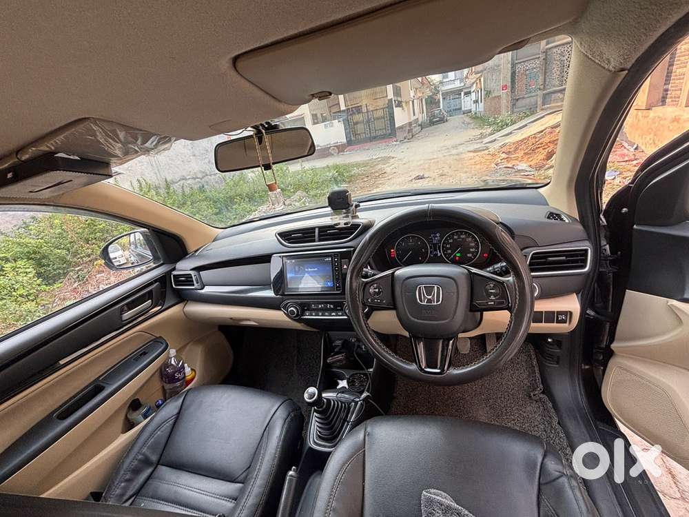 Top Model Amaze With Excellent Mileage