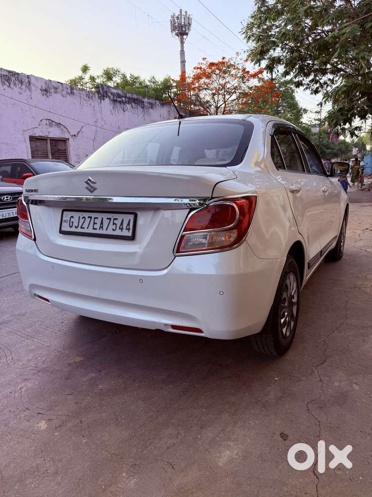 Maruti Suzuki Swift Dzire Vxi Optional, 2022, Petrol