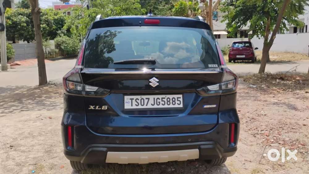 Maruti Suzuki Xl6 1.5 Alpha At, 2022, Petrol