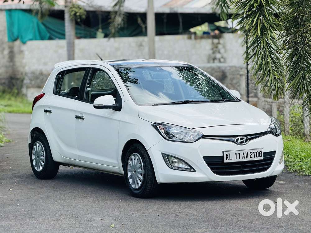 Hyundai I20 Sportz 1.2 Bs-iv, 2014, Petrol