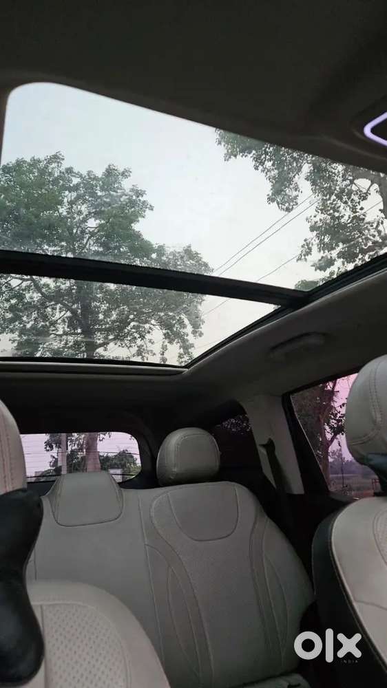 Mahindra Xuv700 Ax 5 2022